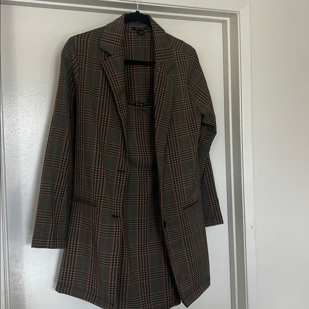CITY STUDIO: Black and Tan Plaid Blazer